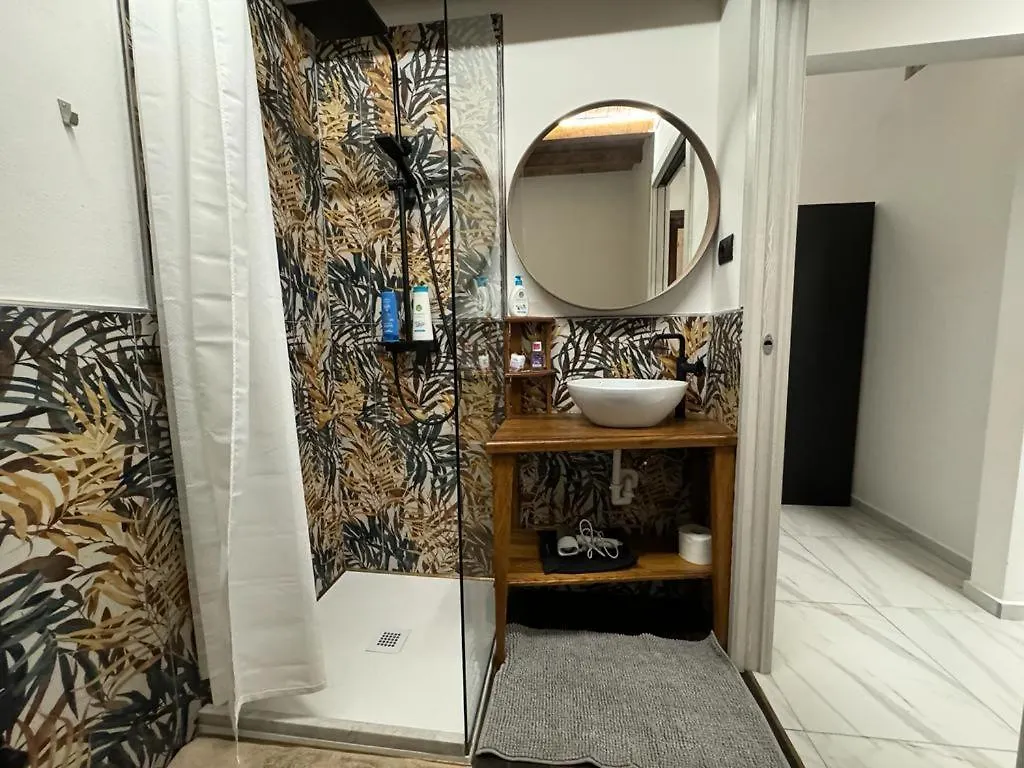 Venus Two-Floored Stylish Apartment In The City Center Florence 0*,  Italy